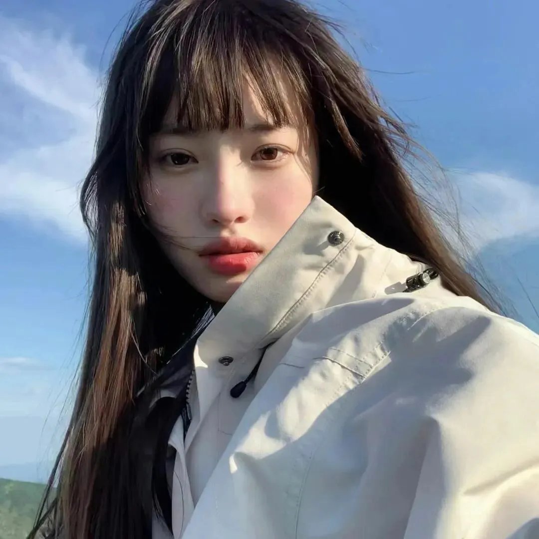 在江边